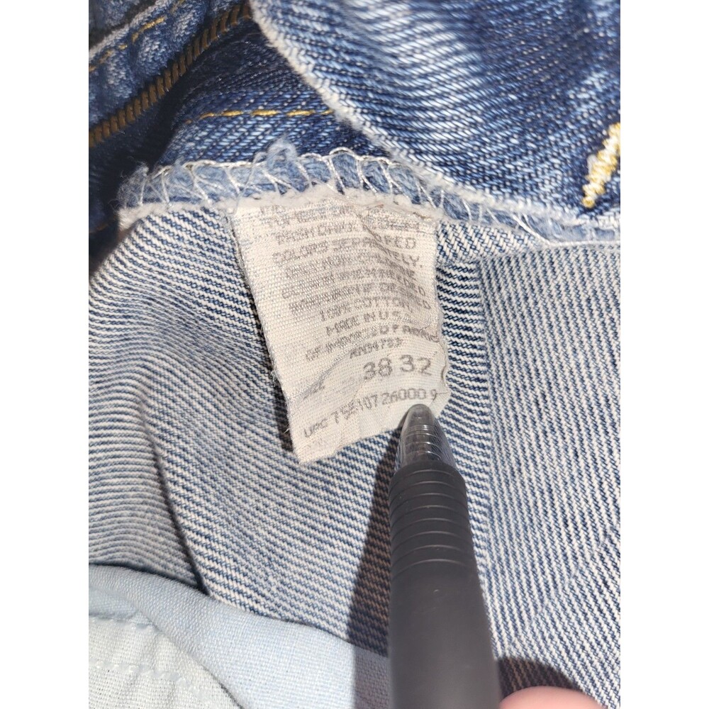 VTG 90s Lee Jeans Men 36x31 205-5540 Relaxed Blue Denim Made in USA Distressed - Picture 8 of 10